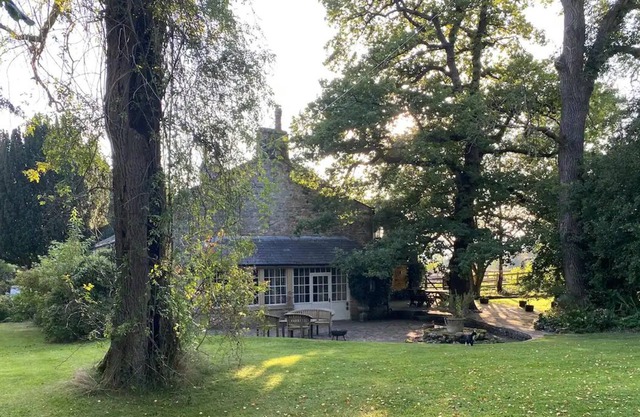 Idyllic Grade II Listed Farmhouse in Aonb