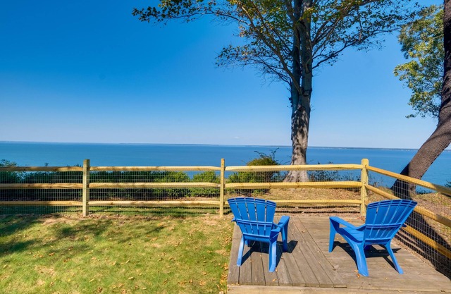 Idyllic Montross Vacation Rental Home w/ Views