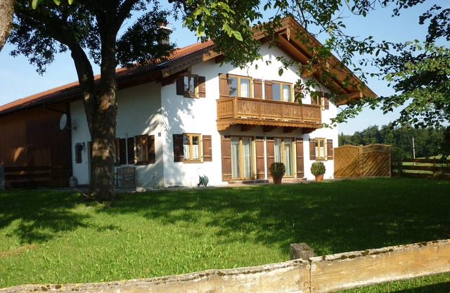 Maison de campagne spacieuse et idyllique dans un hameau au sud-est de Munich
