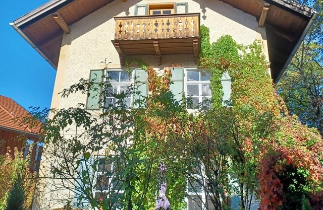 Idyllic vacation home with garden directly in Oberammergau