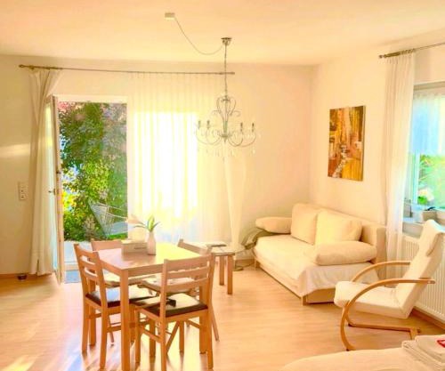 Idyllische Ferienoase mit traumhafter Terrasse