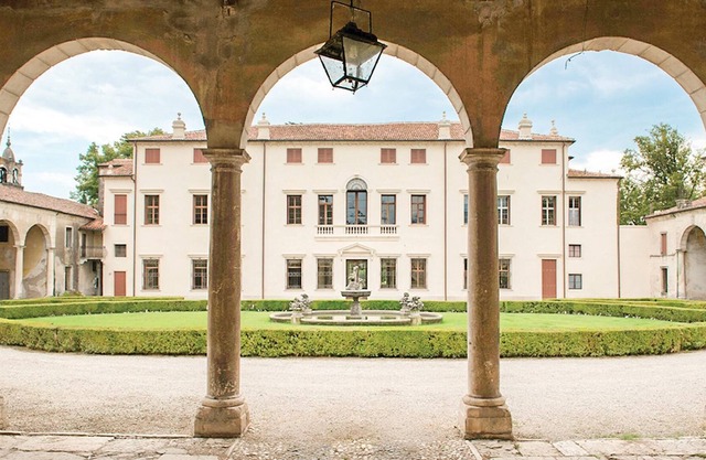 4 chambres hébergement à Castelgomberto (VI)