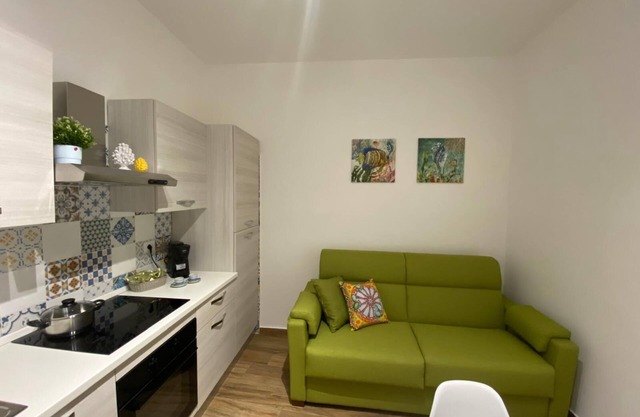 IL cappero vacation home - home Holidays two steps from the sea-