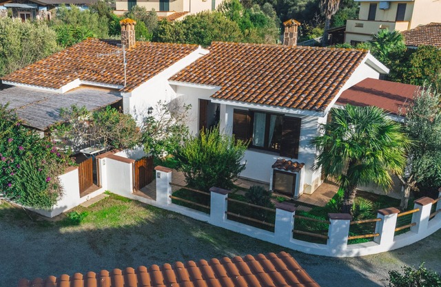 Villa-Supérieure-Salle de bain privée séparée-Vue sur Jardin-Il Sogno case va...