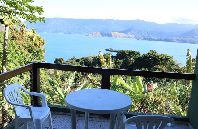 Maison Ilhabela avec vue sur la mer et vacances à 250 m du sable