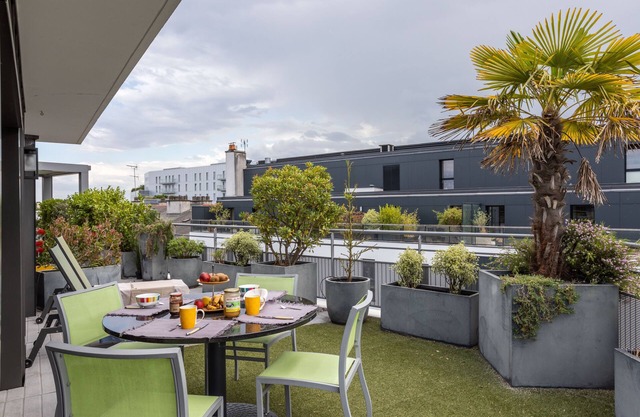 ILLANKA - Appartement 3 chambres avec parking et terrasse proche gare