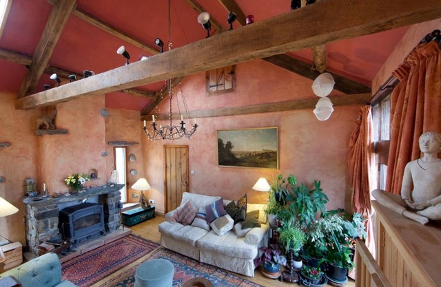 Aménagée avec créativité traditionnelle Hillside Grange. Vues d'Ev