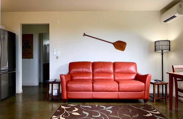 Immaculate; Air Cond; Ocean/Garden views;GIG WiFi6 S