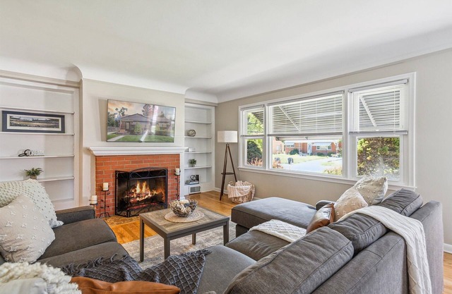 Maison moderne d'Ann Arbor à quelques pas du stade!