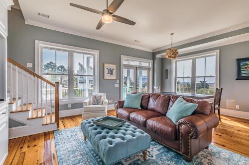 Immaculate Low Country Oasis on Harbor Island