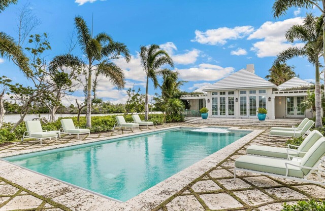 Immerse Yourself in Luxury! Stunning 6 Bedroom Home w/ Pool & Concierge Services