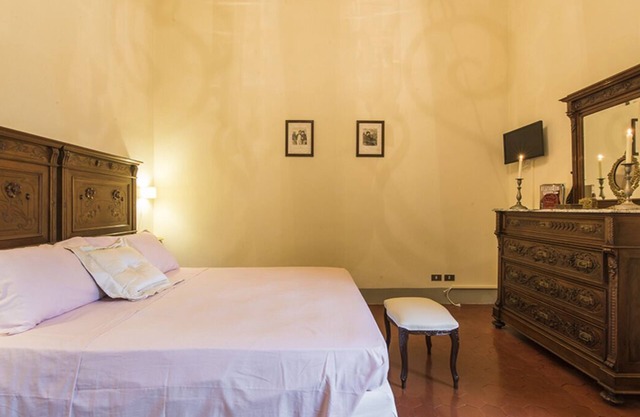 Immersed in the Heart of the Tuscan countryside, in the luxury of yesteryear