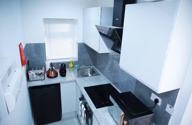 Impeccable 1-bed Apartment in Harrow