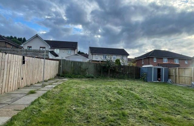 Impeccable 4 bedroom hiuse inn Glasgow