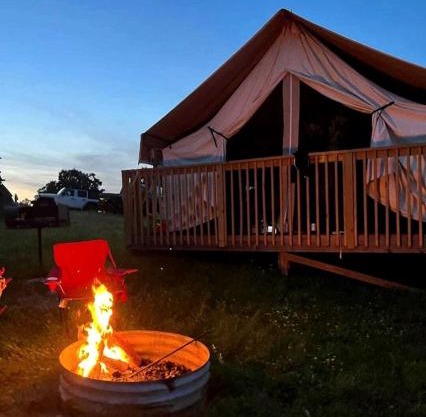 Impressive Tented Cabin with Peaceful Vistas and Fire Pit in Logan, Ohio