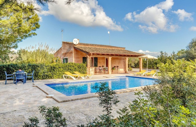 Cadre paisible avec piscine – Casa Rústica