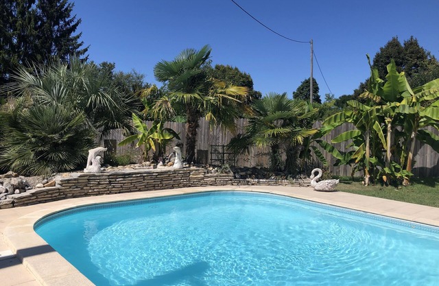 In Casteljaloux at the door of the Landes pretty villa of 190m²