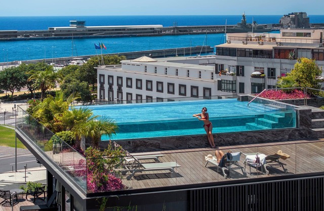 À Funchal, dans un immeuble de luxe - Savoy Insular VI