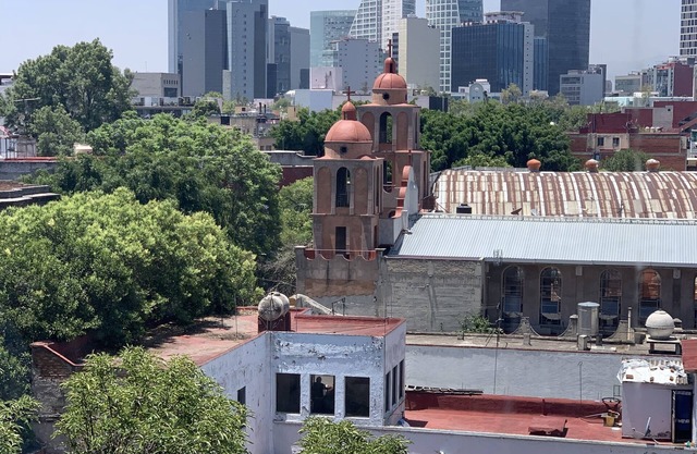 In the heart of Mexico City, 5 minutes from Paseo de la Reforma,