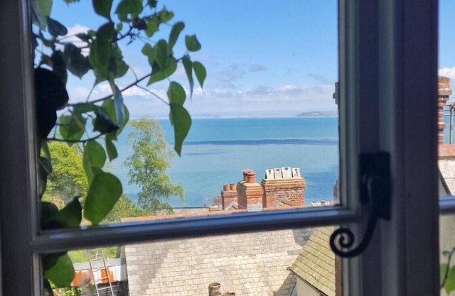 In the heart of beautiful, peaceful Clovelly village
