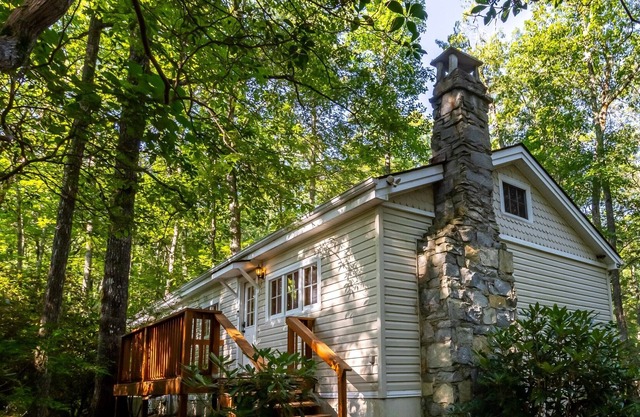 In the heart of Cashiers, A Peerless Cabin for Outdoor Enthusiasts