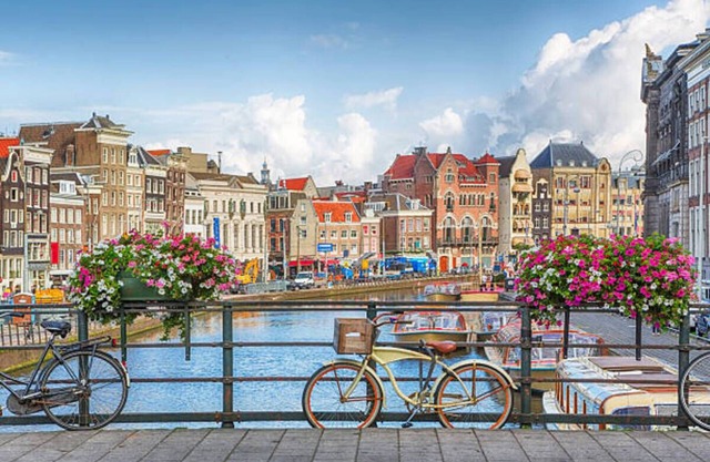 In the Heart of Old Amsterdam with Canal view