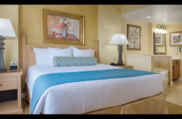 In the heart of the Disney area , espectacular resort , Gold crown