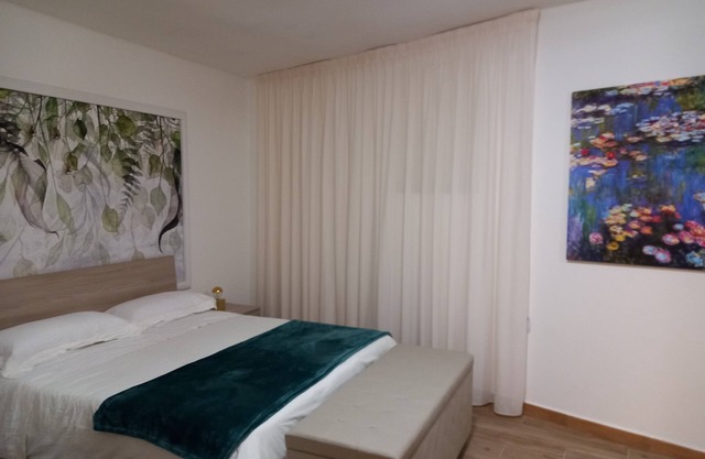 In the historic center of Palermo you will find the House of the Three Kings. Near the Teatro Massimo