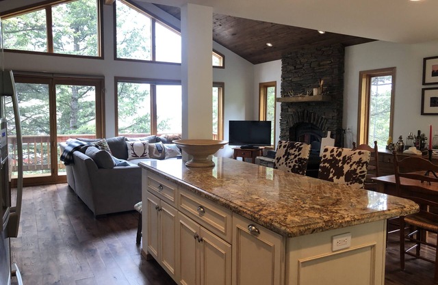 In Town Cozy Comfort in the Trees w Jackson Hole Property Management