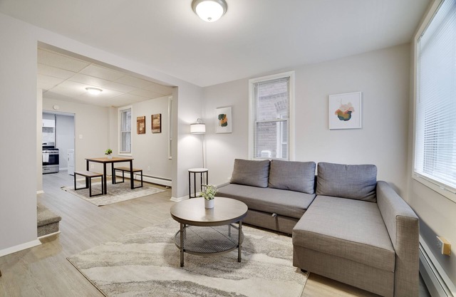 In Unit W&D Free Parking Fast Wifi 5 Min Downtown