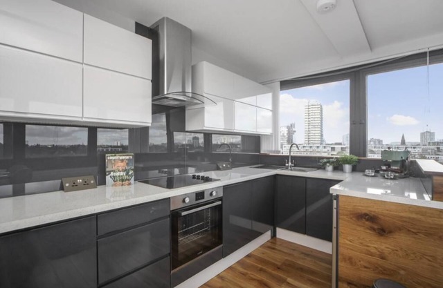 Nouvel appartement 3BR à Battersea avec une vue imprenable sur Londres