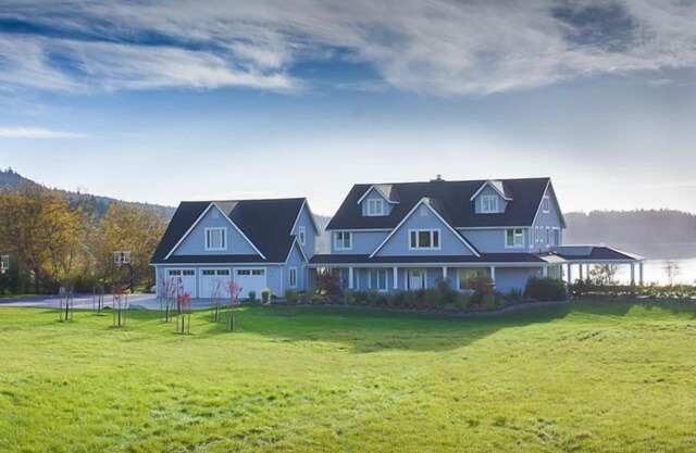 Incroyable et élégant Waterfront Estate-vraiment unique en son genre! - (Paysages marins)