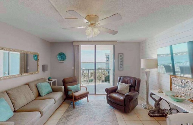 Incredible Beach Views|Pool|Boat Marina|Sleeps 6!
