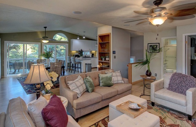 Hale Hokua O Nalu - Incroyable maison près de l'océan - 3/2 avec grand lanai