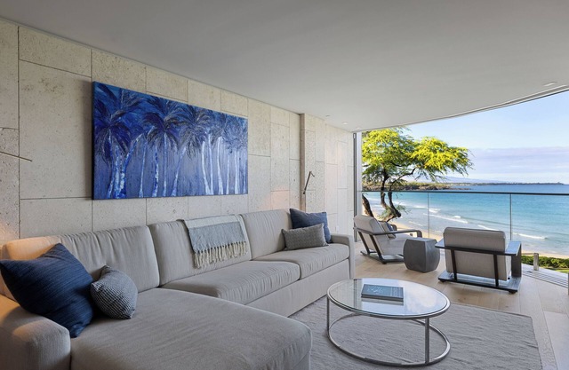 Oceanfront Family Suite on Hapuna Beach!