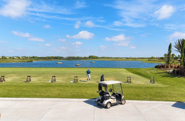 Incredible, spacious and luxurious resort style living with golf privileges.