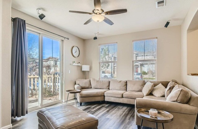 Incredible townhome located less than 15 minutes away from Denver International Airport (DIA)