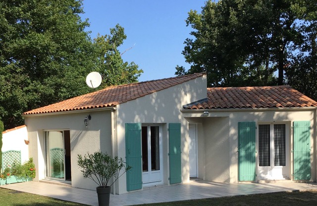 villa indépendante tt confort sur terrain clos et arboré a st augustin