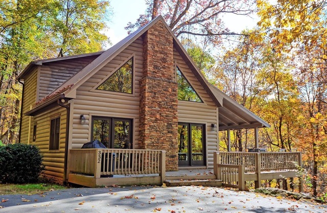 Indian Cove-Open for Bookings! Hot Tub, Pool Table, WIFI, Gas FP, Fire Pit