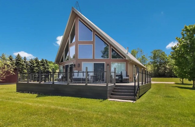 Indian Trail Upper Herring Lodge 4br Lakefront Fishing Canaoe Kayak