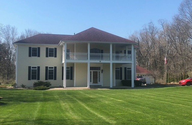 Indiana Dunes Getaway on 2 acres! Truly unique 4 Bedroom, 4 Bath home.