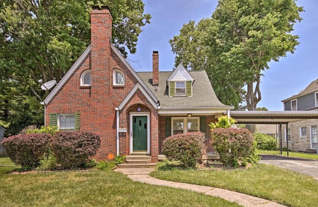 Indianapolis Vacation Rental - Walk to the IMS!