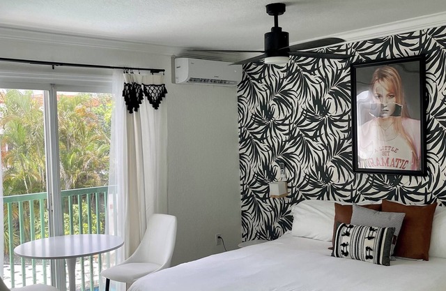 Indulge in Luxury and Channel Your Inner Mean Girl w/ the Regina George Suite Un