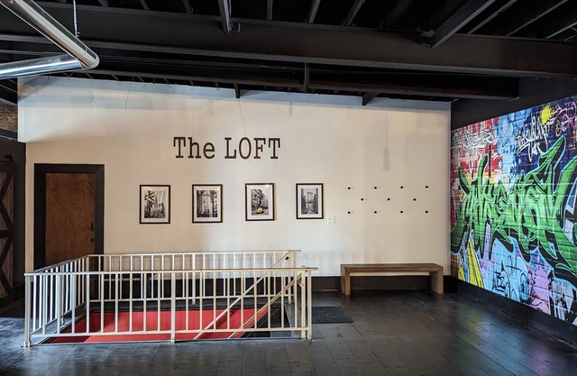 Industrial Urban Loft within 5 minutes from downtown