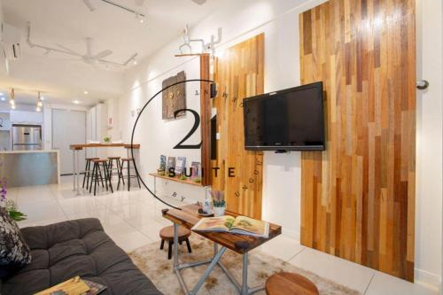 Infinity pool Sutera Avenue 2BR Free Wifi-Parking