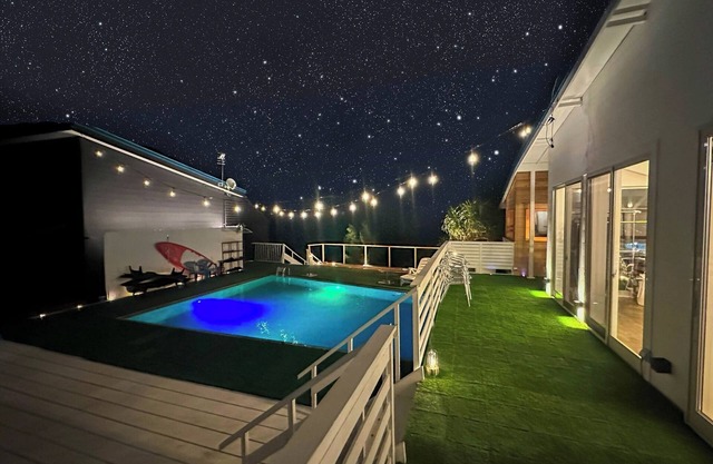 InfinityPooljacuzziSAUNAOceanFrontVilla / Amami Kagoshima