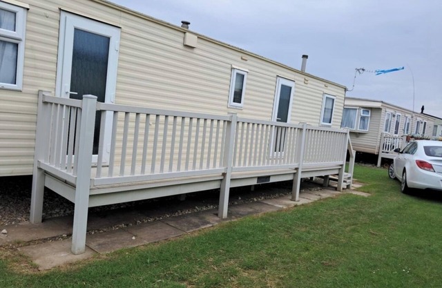 Ingoldmells free WiFi and smart tv coral beach