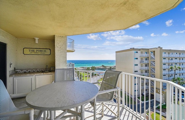 Inlet Reef 518-Beachfront Complex without Beachfront Prices!