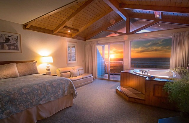 Inn Of The Lost Coast