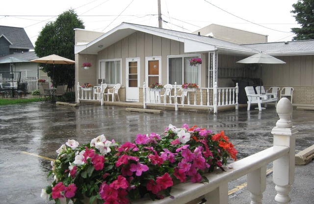Inn Town Motel